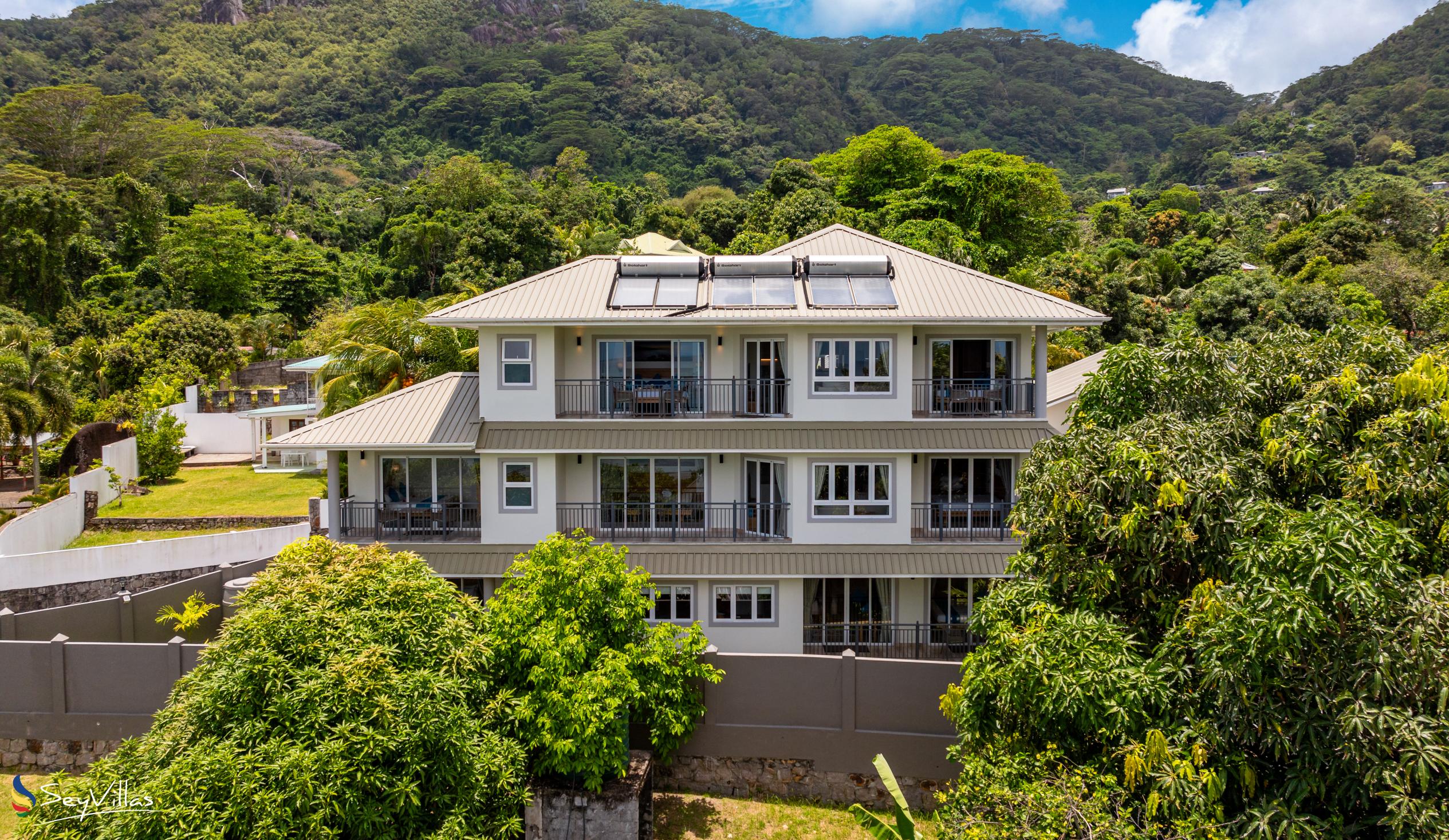 Photo 5: Summer Sand Holiday Apartments - Outdoor area - Mahé (Seychelles)