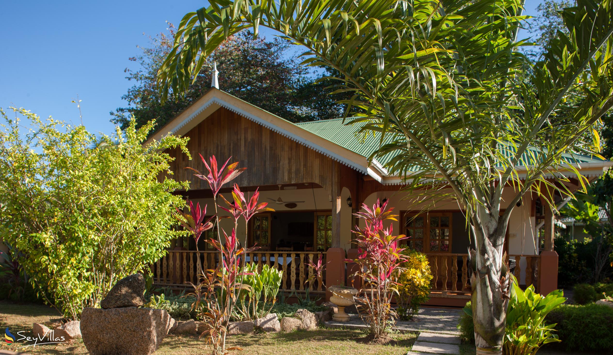 Photo 21: Casa de Leela & CocoLux Luxury Apartments - Outdoor area - La Digue (Seychelles)